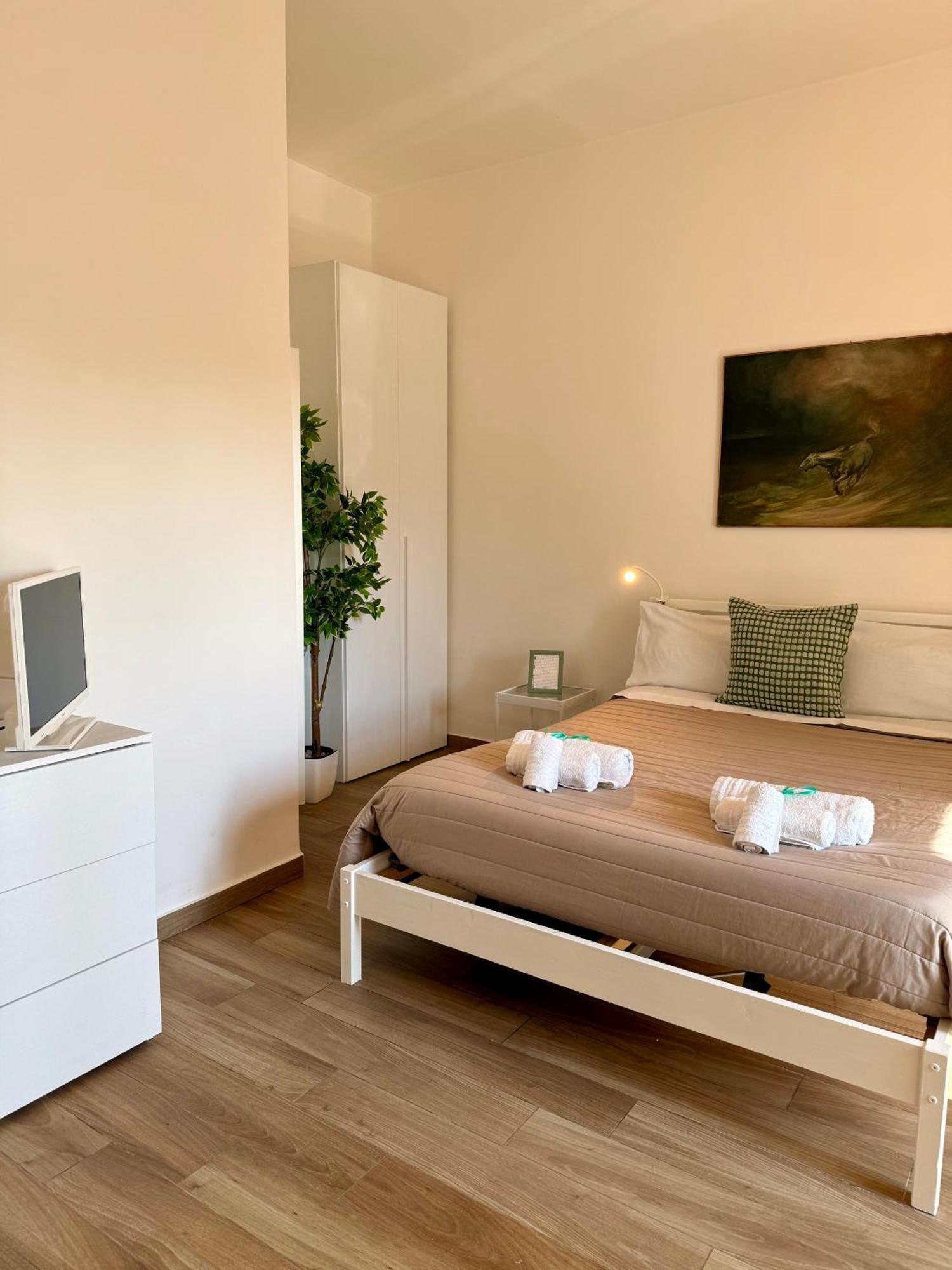 Loft Corso Trieste Free Parking & Kitchen Барі Екстер'єр фото